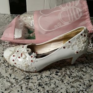 Bridal shoes